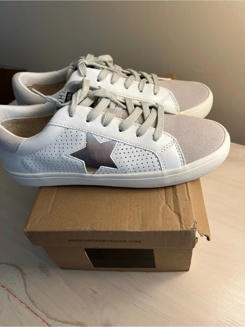 Vintage Havana classic low